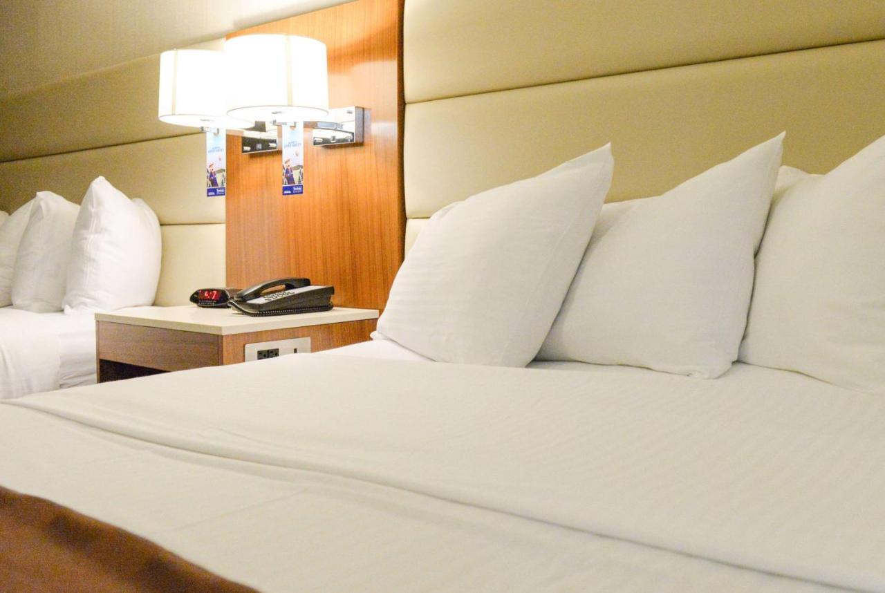 Travelodge By Wyndham Culver City Λος Άντζελες Εξωτερικό φωτογραφία