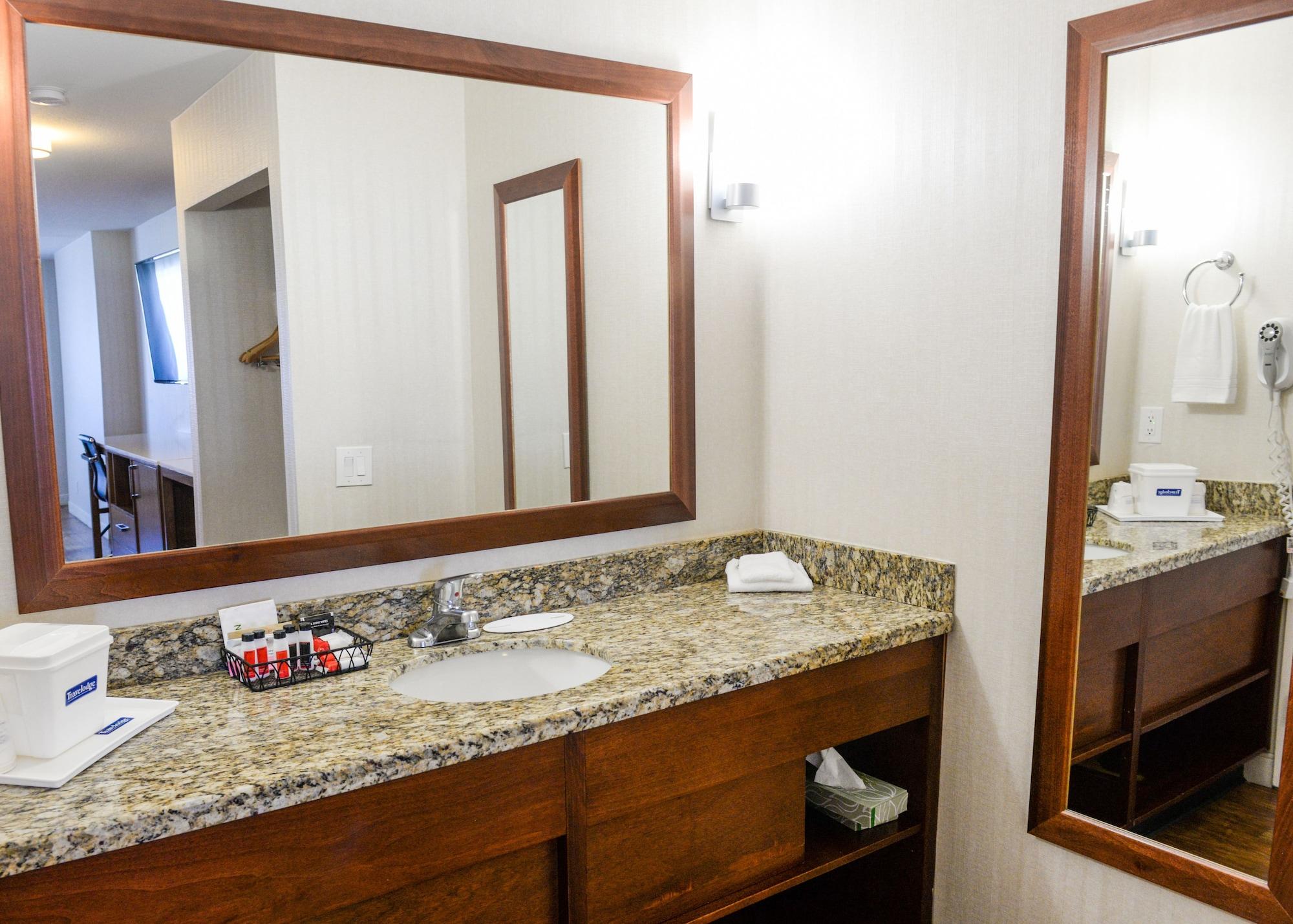Travelodge By Wyndham Culver City Λος Άντζελες Εξωτερικό φωτογραφία