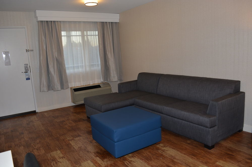 Travelodge By Wyndham Culver City Λος Άντζελες Εξωτερικό φωτογραφία